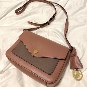 Michael Kors Crossbody Bag